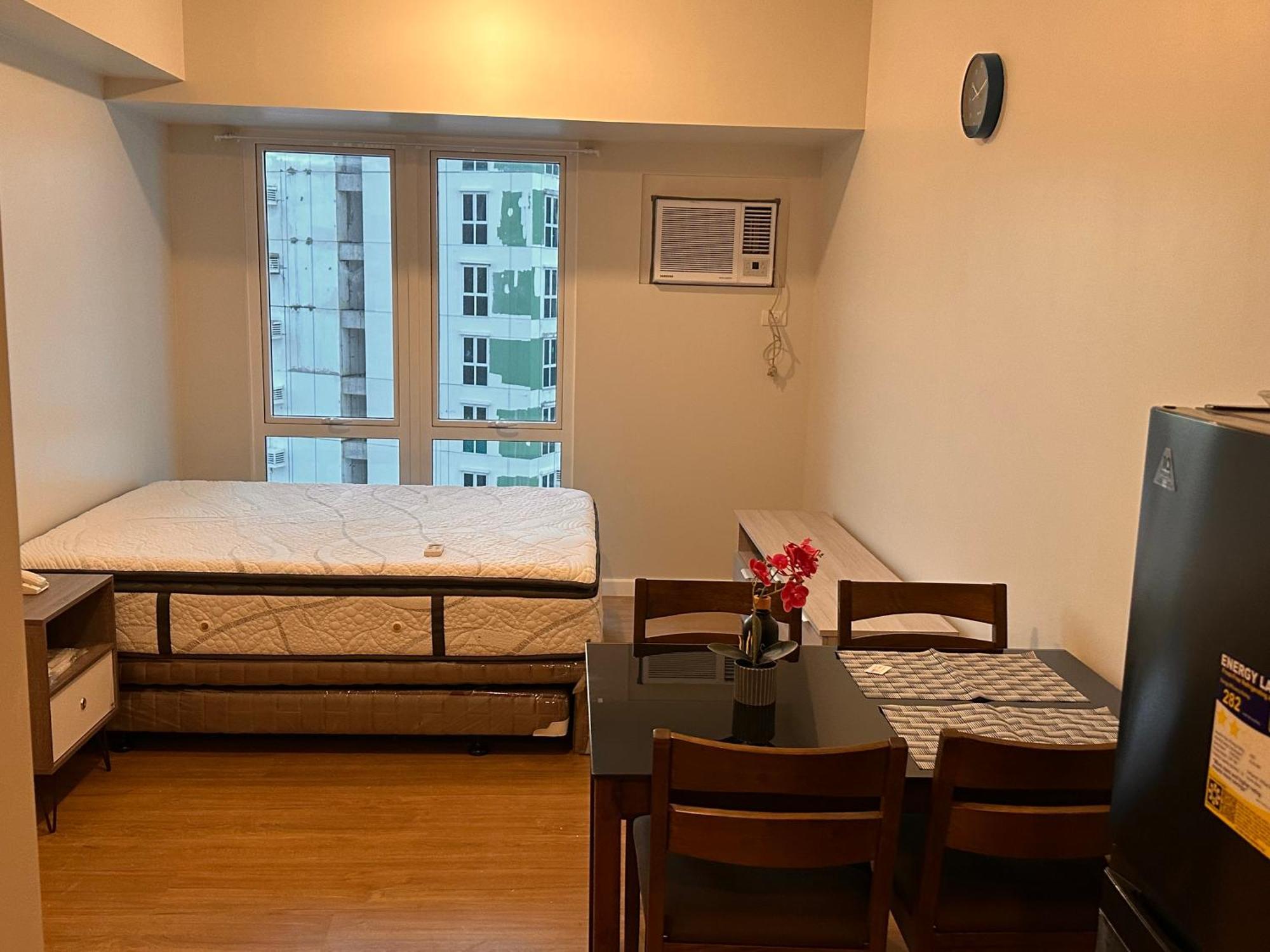 Solinea Residences 30thfloor Ayala Business Center Ph